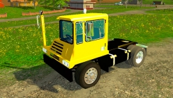 Грузовик «Shunt Truck»  для Farming Simulator 2015 - скриншот